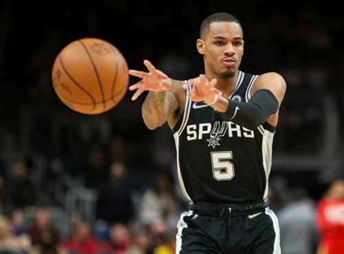 的斜傳助攻 的斜傳助攻