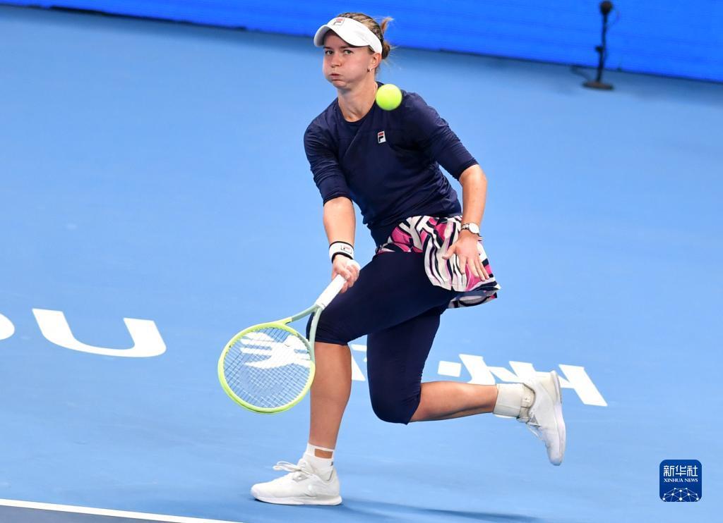 整体防守中 整体防守中